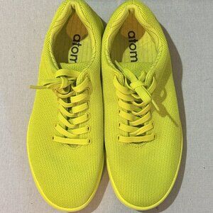 Atoms r17 model 000 - M's 6, W 7.5 - Neon Yellow